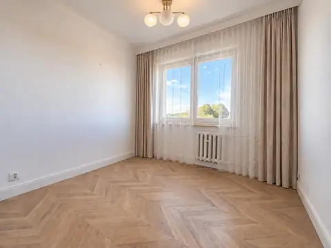 3 pokoje, 51 m² po remoncie — ul. Witkacego — sypialnia 1
